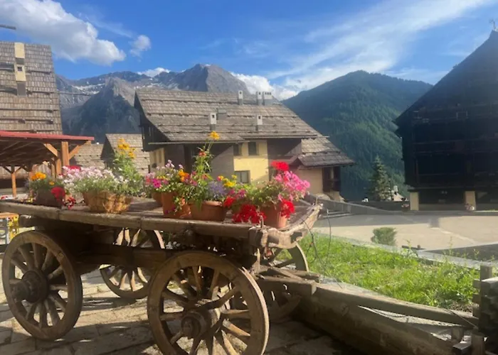 Ninette, Intimita E Natura Apartman Sauze di Cesana